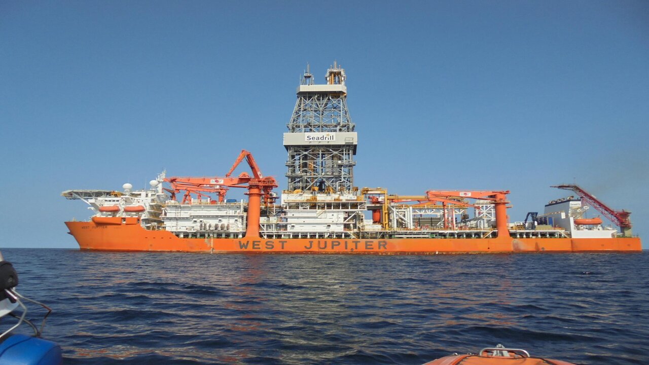A companhia de perfuração offshore havia firmado um contrato milionário com a petroleira estatal para atuação no Campo de Búzios. Agora, a Seadrill anunciou que o navio-sonda West Jupiter já iniciou as atividades com a Petrobras nas águas brasileiras.