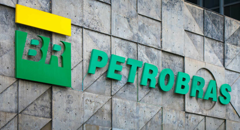 A mudança na presidência da Petrobras pode trazer alterações quanto ao plano de desinvestimento nos ativos. Sob o comando de Jean Paul Prates, a estatal ainda solicita ao Cade a prorrogação do prazo da privatização das refinarias no país.