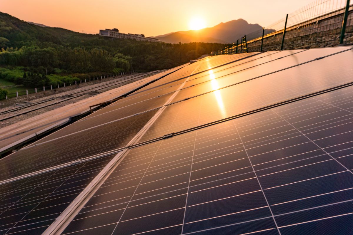 energia solar investimento empregos