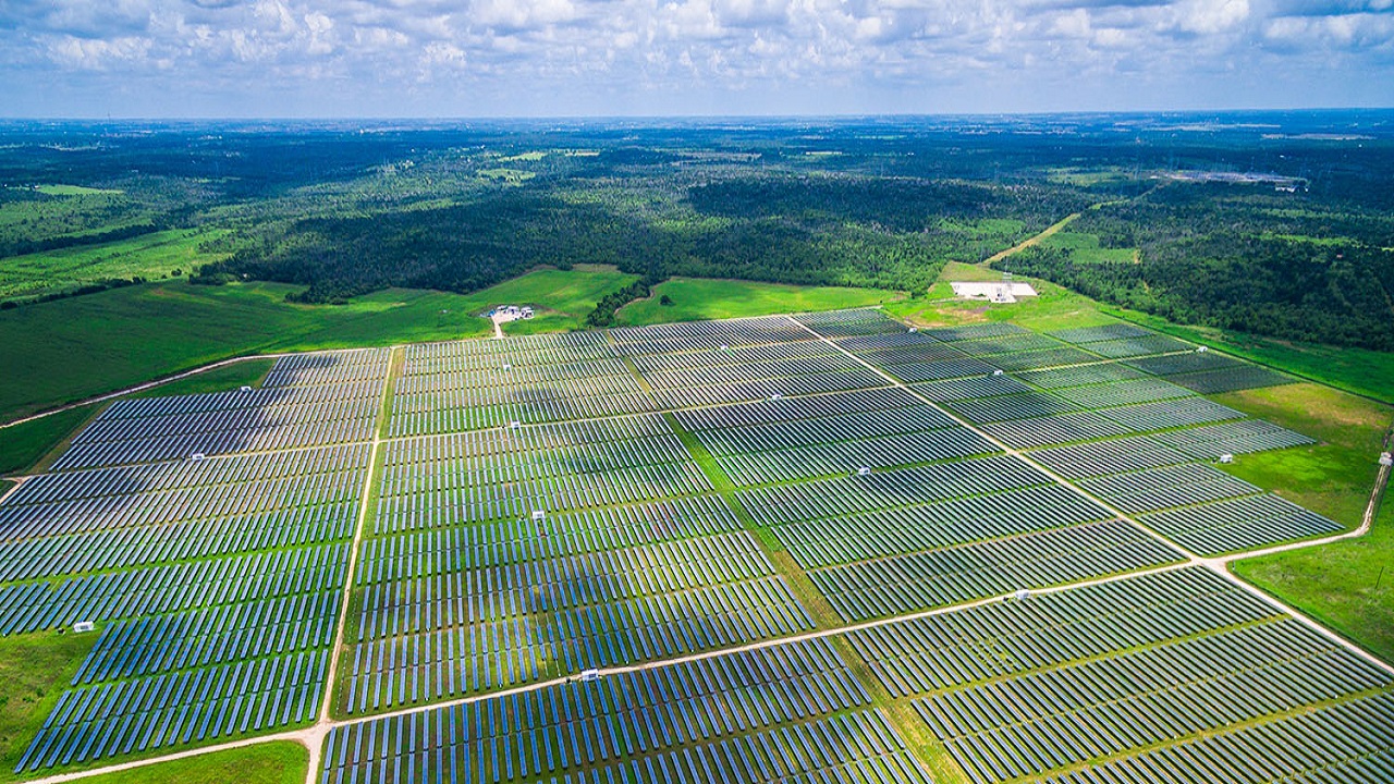 Atlas Renewable Energy estabelece novo recorde ao fechar o maior acordo privado de energia solar já assinado na América Latina