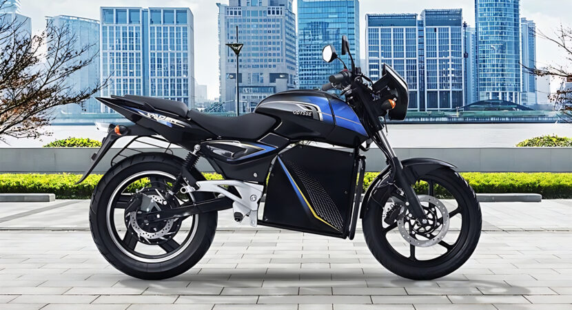 Fabricante indiana revela moto elétrica com tela de 7 polegadas e preço super acessível