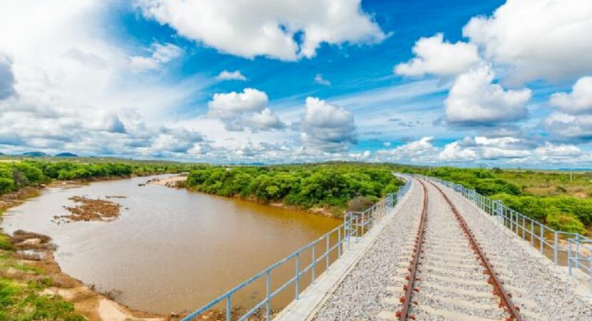 Construção de ferrovia na Bahia vai gerar empregos