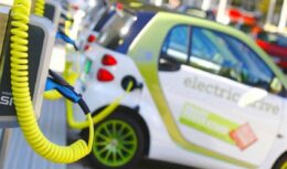 carros elétricos crescem no Brasil
