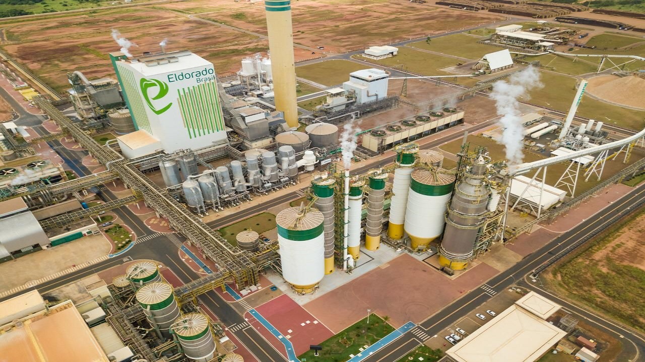 O setor industrial de Mato Grosso do Sul prevê 11,6 mil novos empregos até o ano de 2028 nas indústrias de Celulose, Construção Civil, mineração e etanol