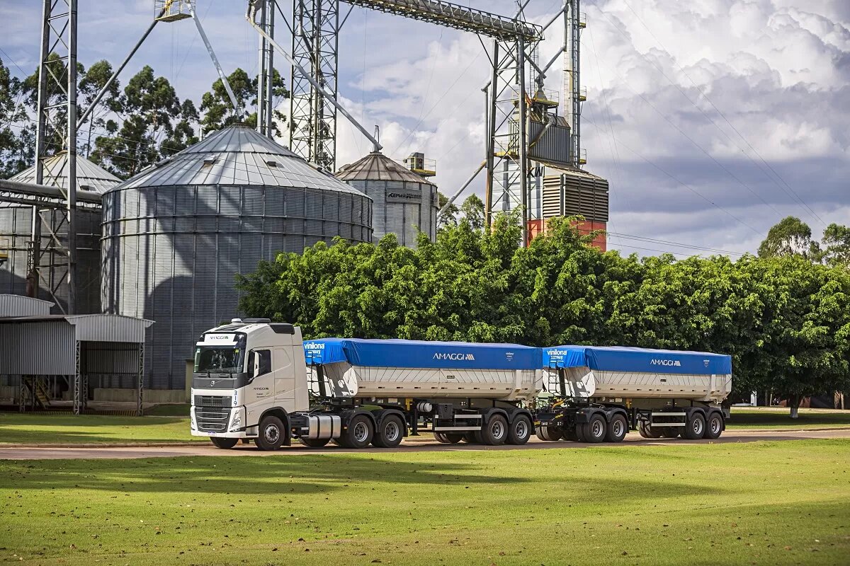 A autorização da ANP foi concedida para o uso experimental do biodiesel puro. A Amaggi deve atender aos requisitos ambientais necessários para a utilização do biocombustível em sua frota de caminhões.