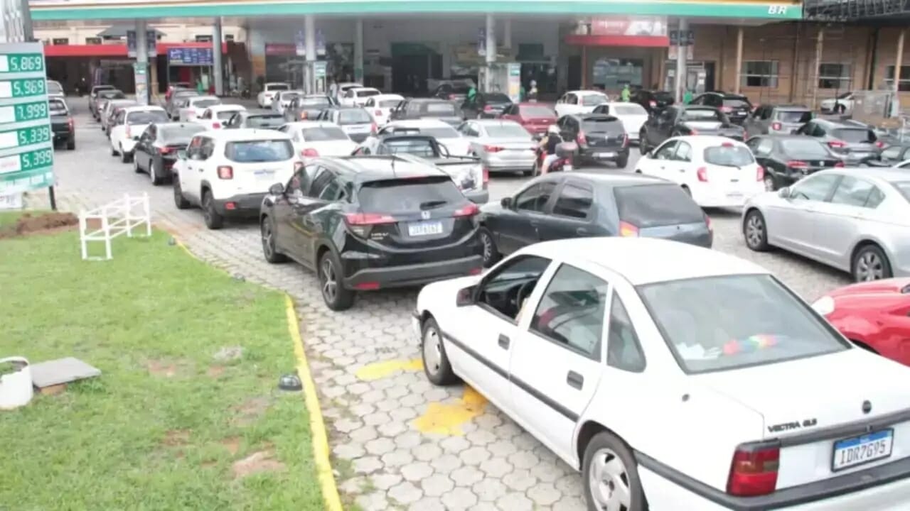 gasolina - preço - combustível - diesel - etanol - gnv - Rio de janeiro - petrobras - petróleo