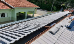 Eternit está em busca de uma residência modelo para instalar telhas fotovoltaicas de graça