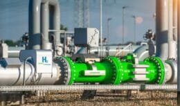 O primeiro projeto viável de Hidrogênio Verde do Brasil recebe investimentos de R$ 13 bilhões e vai gerar milhares de empregos 