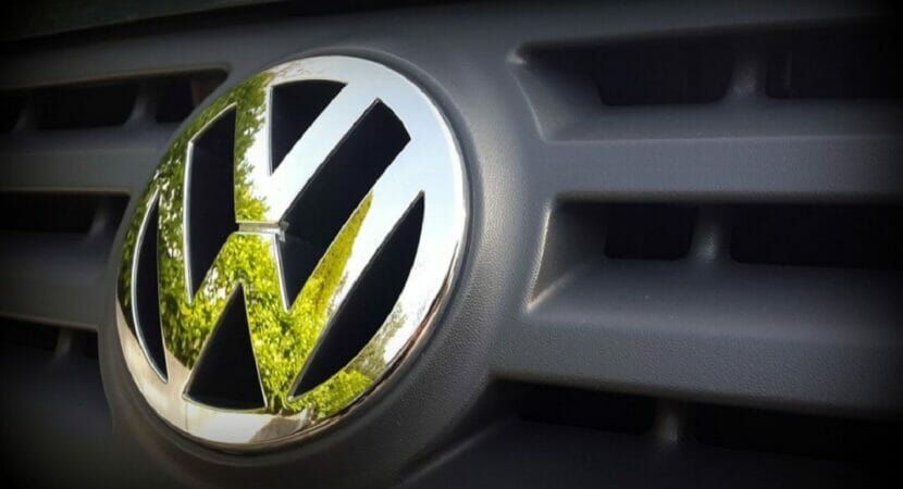 Volkswagen anuncia investimento de 1 bilhão de euros no Brasil para expandir seu modelo de negócios e gerar novos empregos