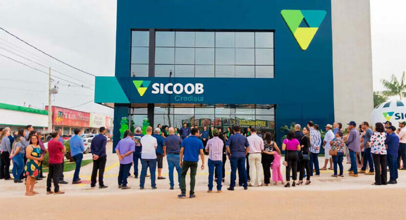 Maior sistema financeiro cooperativo do Brasil SICOOB abre processo seletivo com 229 vagas de emprego para pessoas com e sem experiência