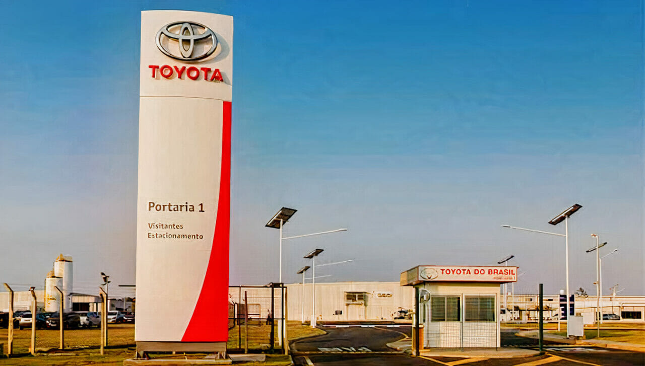 Toyota, renomada empresa japonesa no setor automobilístico, está oferecendo vagas home office e presenciais