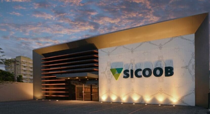 Cooperativa de Crédito Sicoob anuncia abertura de processo seletivo com 61 vagas home office e presenciais