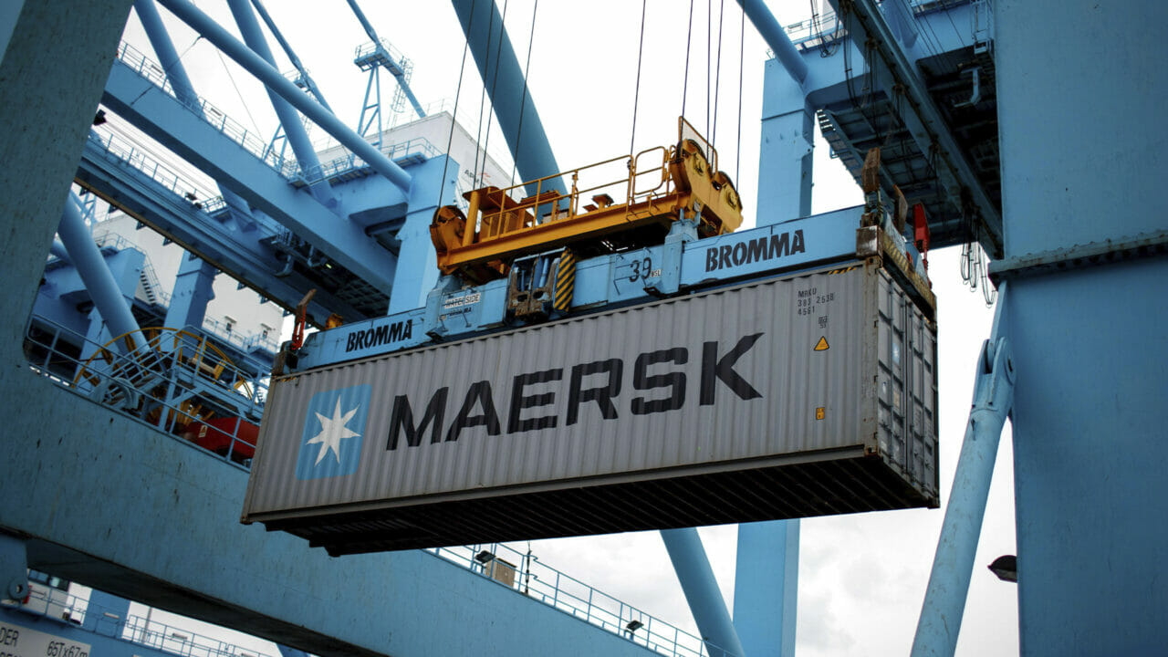 Multinacional de transporte marítimo Maersk está com vagas de emprego para pessoas com ensino médio completo em diversas regiões