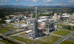 Usina da BASF em Guaratinguetá (SP), que produz Metilato de Sódio