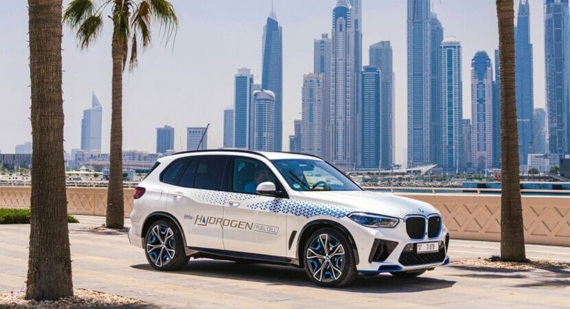 BMW iX5 Hidrogênio: A montadora alemã passa com louvor em testes de resistência e coloca seu NOVO carro como uma opção viável no mercado de combustíveis alternativos