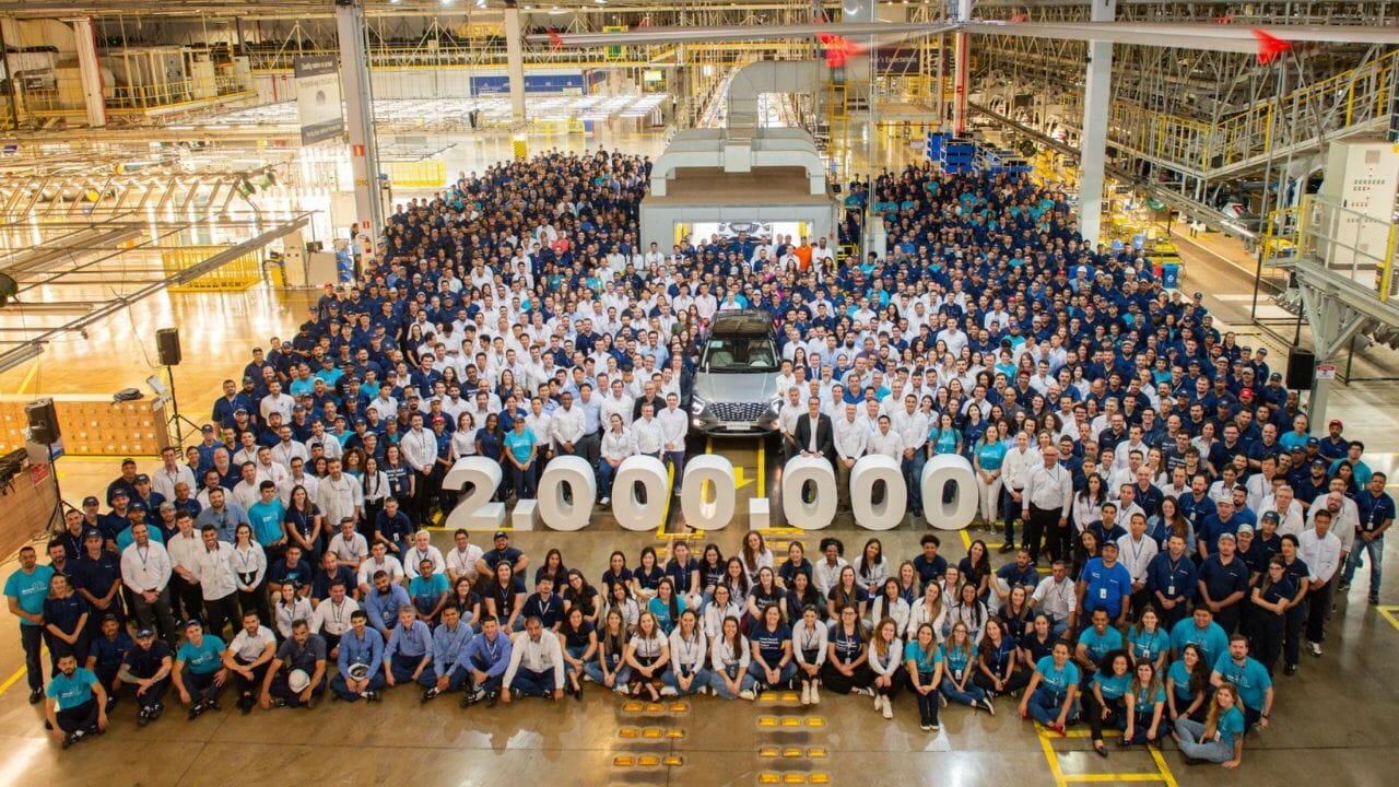 Hyundai estabelece novo recorde com 2 milhões de veículos produzidos em 11 anos no Brasil