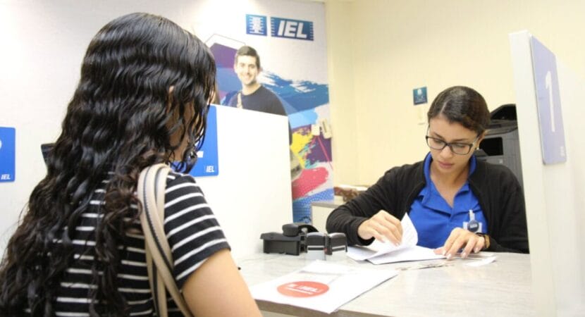 IEL divulga 2,3 mil vagas de estágio com bolsas irresistíveis acima de R$ 2 mil para candidatos de nível médio, técnico e superior em todo o Brasil 