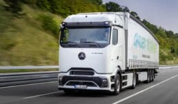 Mercedes-Benz revela seu novo caminhão elétrico com dois motores e 1.000 km de autonomia com uma única carga 