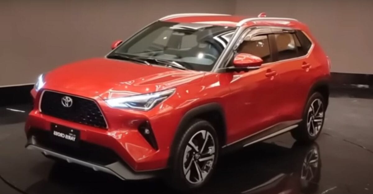 Toyota confirma lançamento do Yaris Cross no Brasil: SUV chega para brigar com Tracker, TCross e Renegade em preço e dimensões