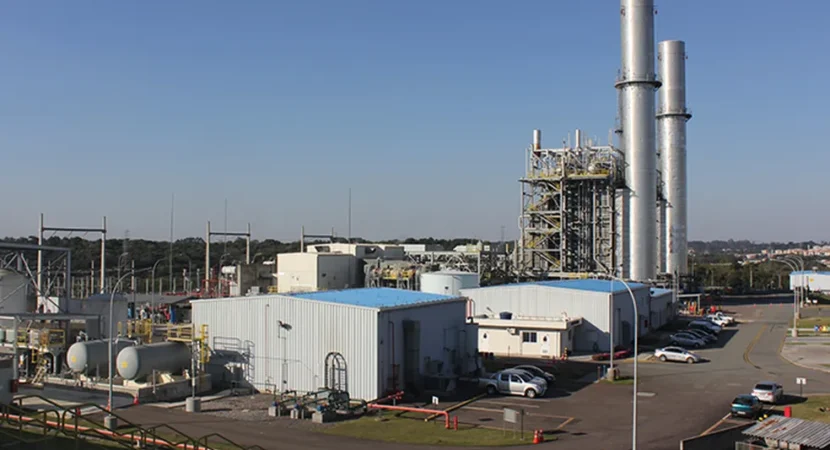 Copel e Petrobras avançam para a etapa vinculante da venda da usina termelétrica Araucária