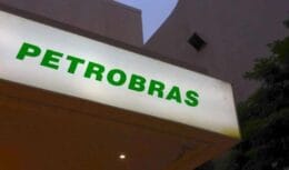 Potenciais ganhos para os acionistas da Petrobras (PETR4): Quanto dinheiro bilionário pode ser recebido em dividendos?