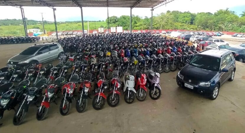 Detran anuncia leilão SURREAL com mais de 200 carros e motos a partir de R$ 300