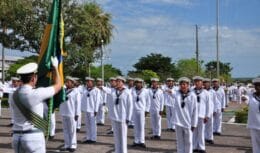Marinha do Brasil abre vagas sem CONCURSO para profissionais de até 62 anos; salários chegam a R$ 21 mil por mês