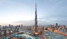 O gigante de Dubai: como o Burj Khalifa resiste às tempestades de areia e desafios estruturais