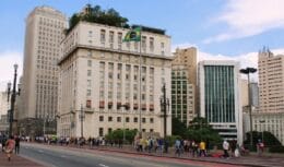 Prefeitura de São Paulo abre concurso público com 924 vagas para nível médio técnico e superior com salários de R$ 3.498,20