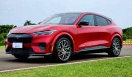Ford, electric car, Mustang, Muscle Cars, electric SUV, FreeGameGuide, Haras Tuiuti, battery, autonomy, all-wheel drive, Brembo brakes, design, sustainable, Tesla, BYD.