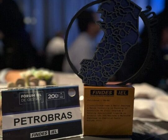 Petrobras, Espírito Santo, IEL-ES, prêmio, investimentos, petróleo, gás, FPSO, infraestrutura, energia, sustentabilidade, governança, transição energética, parceria, tecnologias.