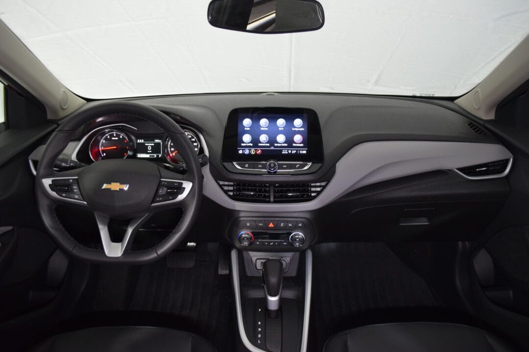 Chevrolet surpreende com Onix Premier 2024, hatch compacto luxuoso por apenas R$ 115 mil