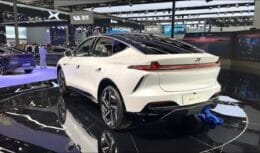 China surpreende novamente com lançamento de SUV coupé revolucionário com autonomia de 642 km