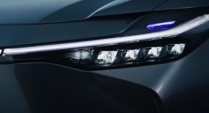 Toyota Corolla 2025: com visual melhor, maior e com opções hibrído e totalmente elétrico, supera seus concorrentes como Sentra e Civic