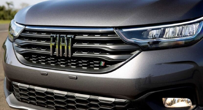 Fiat anuncia lançamento de carro popular autêntico no Brasil para superar o MOBI e intimidar o KWID