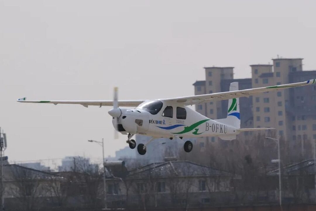 China surpreende o mundo com o primeiro voo de uma aeronave movida a hidrogênio