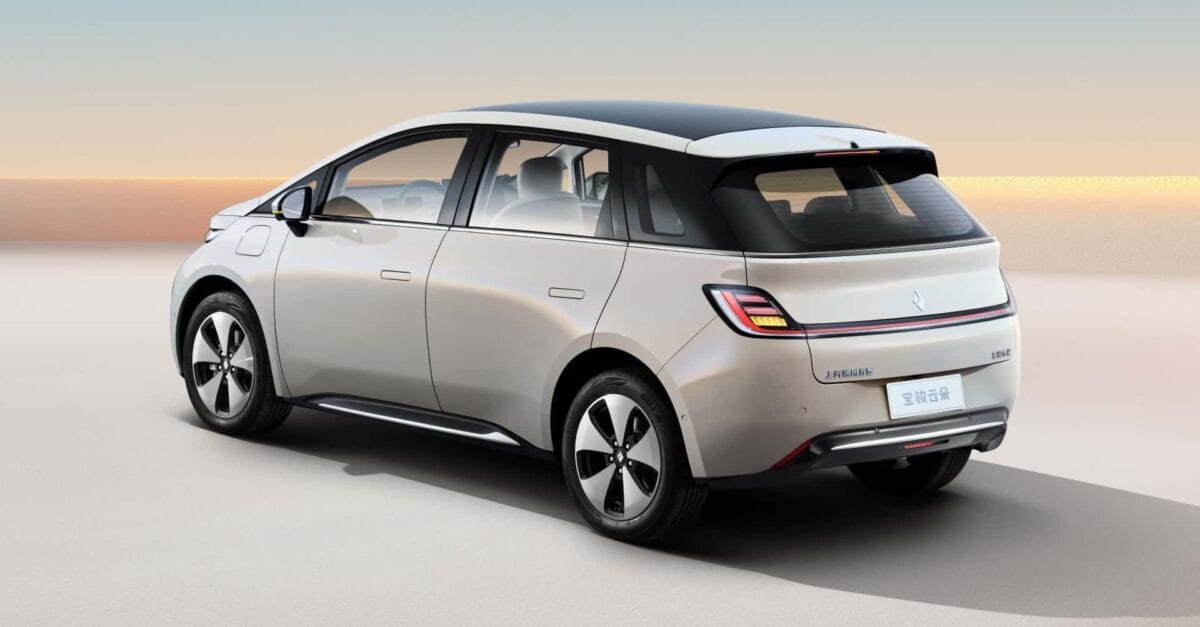 GM lança carro elétrico com 460 km de autonomia por R$ 65 mil, mais barato que o Dolphin da BYD