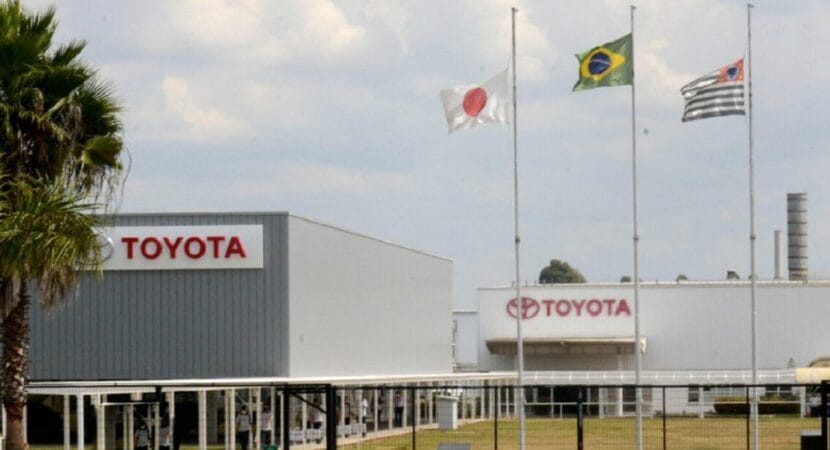 Toyota do Brasil abre processo seletivo com 40 vagas de emprego com opções para atuação na modalidade presencial e home office