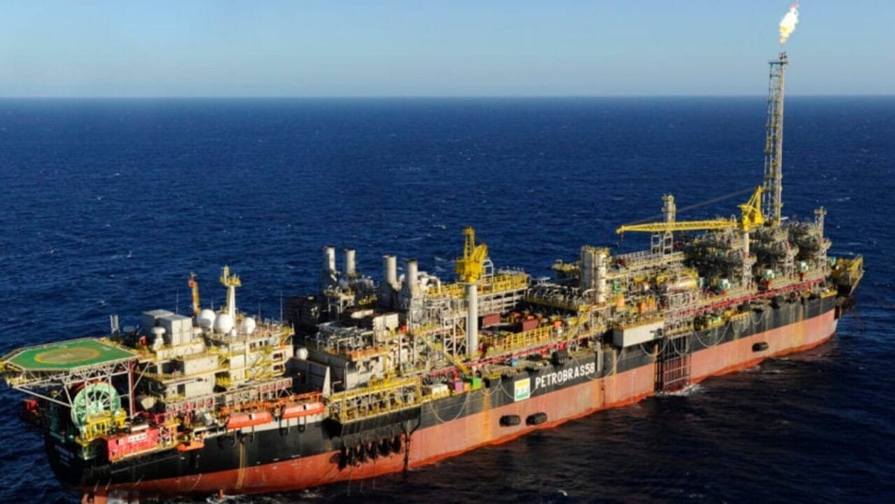 A Petrobras e a ANP chegaram a um acordo sobre o Campo Jubarte. O acordo prevê o pagamento de R$ 832,4 milhões referentes à produção de petróleo entre 2009 e 2015.