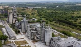 Reativação da fábrica de cimento no estado de Sergipe promete gerar 1500 vagas de emprego com investimento da Polimix.
