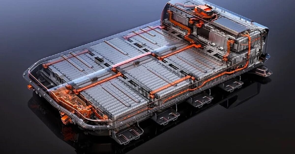 CEO da Toyota apresenta nova bateria de estado sólido capaz de dobrar a autonomia dos carros elétricos e mudar a indústria automotiva  