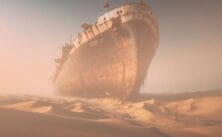 O que esses navios estão fazendo no deserto? Conheça a Costa dos Esqueletos, onde a areia engole o que já foi do mar 