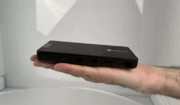 Lenovo lança mini PC, Chromebox Micro, com tamanho equivalente a um celular da Apple