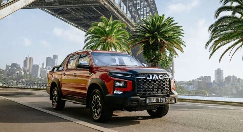 New truck arrives on the automotive market and scares Toyota Hilux, Chevrolet S10, L200, Ford Ranger and Byd, look at the machine!