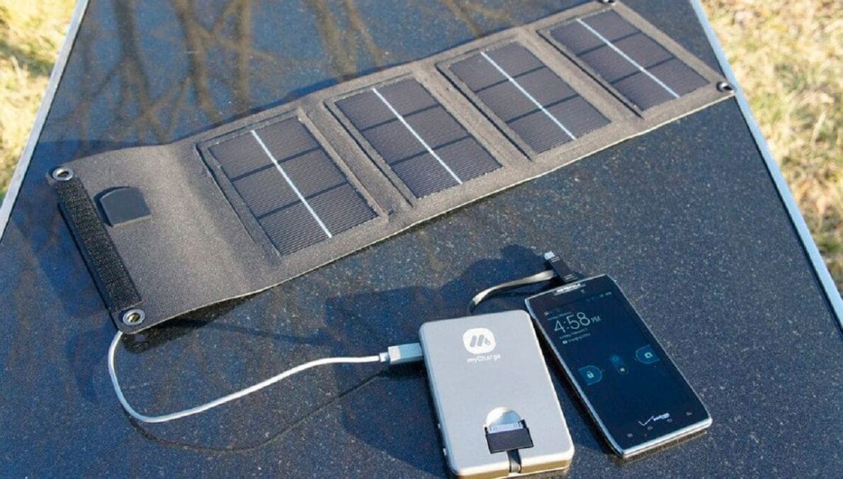Painel solar individual capaz de recarregar todos os seus aparelhos! Funciona e é barato! 