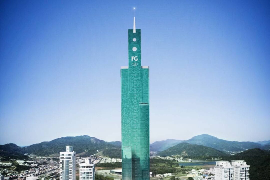 Para desbancar Burj Khalifa, Luciano Hang anuncia construção do maior prédio do mundo no Brasil! Emirados Árabes será ultrapassado pelo dono da Havan