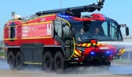 Rosenbauer Panther: revolução nos caminhões de bombeiro no resgate e combate a incêndios em aeroportos
