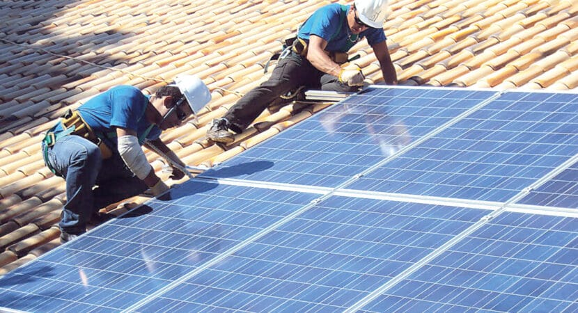 Santander oferece assinatura de energia solar