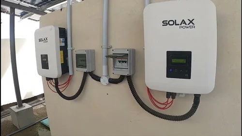 inversores de sistema fotovoltaico que transforma energia solar da SolaX Power
