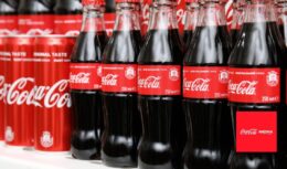 Coca-Cola Andina Brasil anuncia mais de 70 vagas de emprego no setor de bebidas; Oportunidades para repositor, mecânico industrial, técnico químico e mais